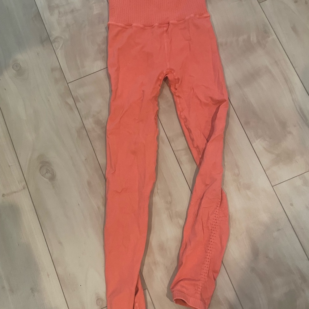 Free people movement $15 size XS